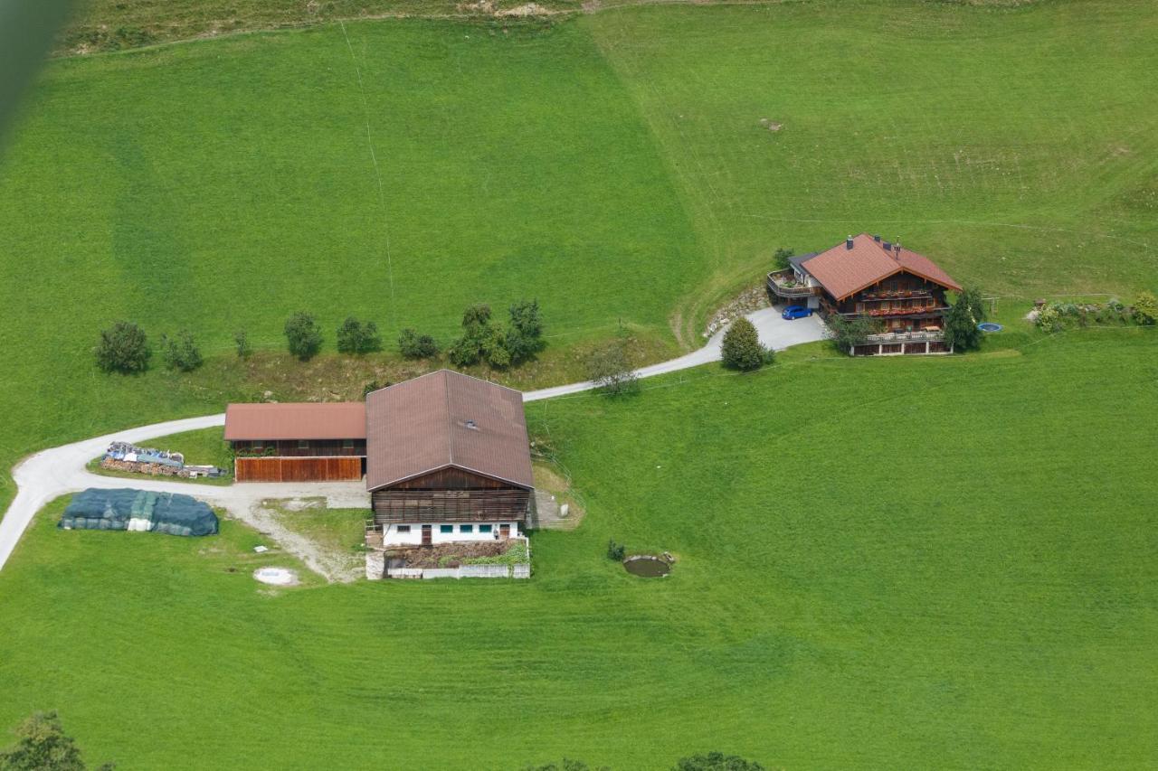 Ferienwohnung Bauernhof Obererlach Bramberg am Wildkogel Luaran gambar
